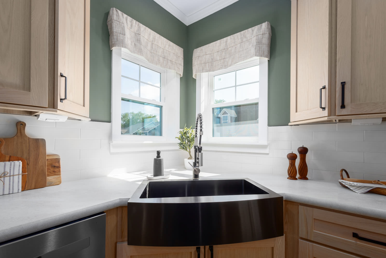Meadowbrook 32361A, photograph 9