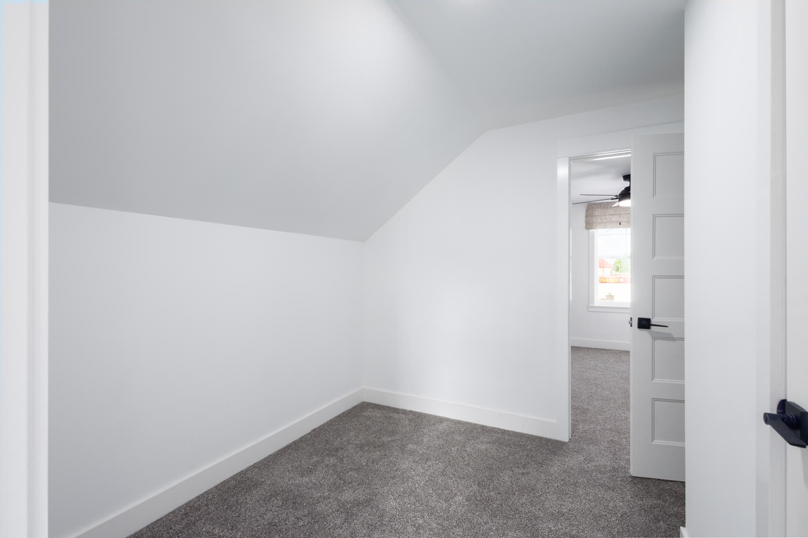Meadowbrook 32361A, photograph 22