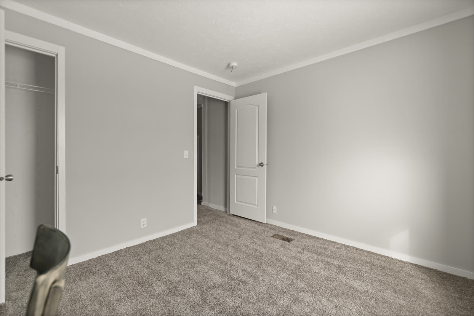 Bella 28483H, photograph 24