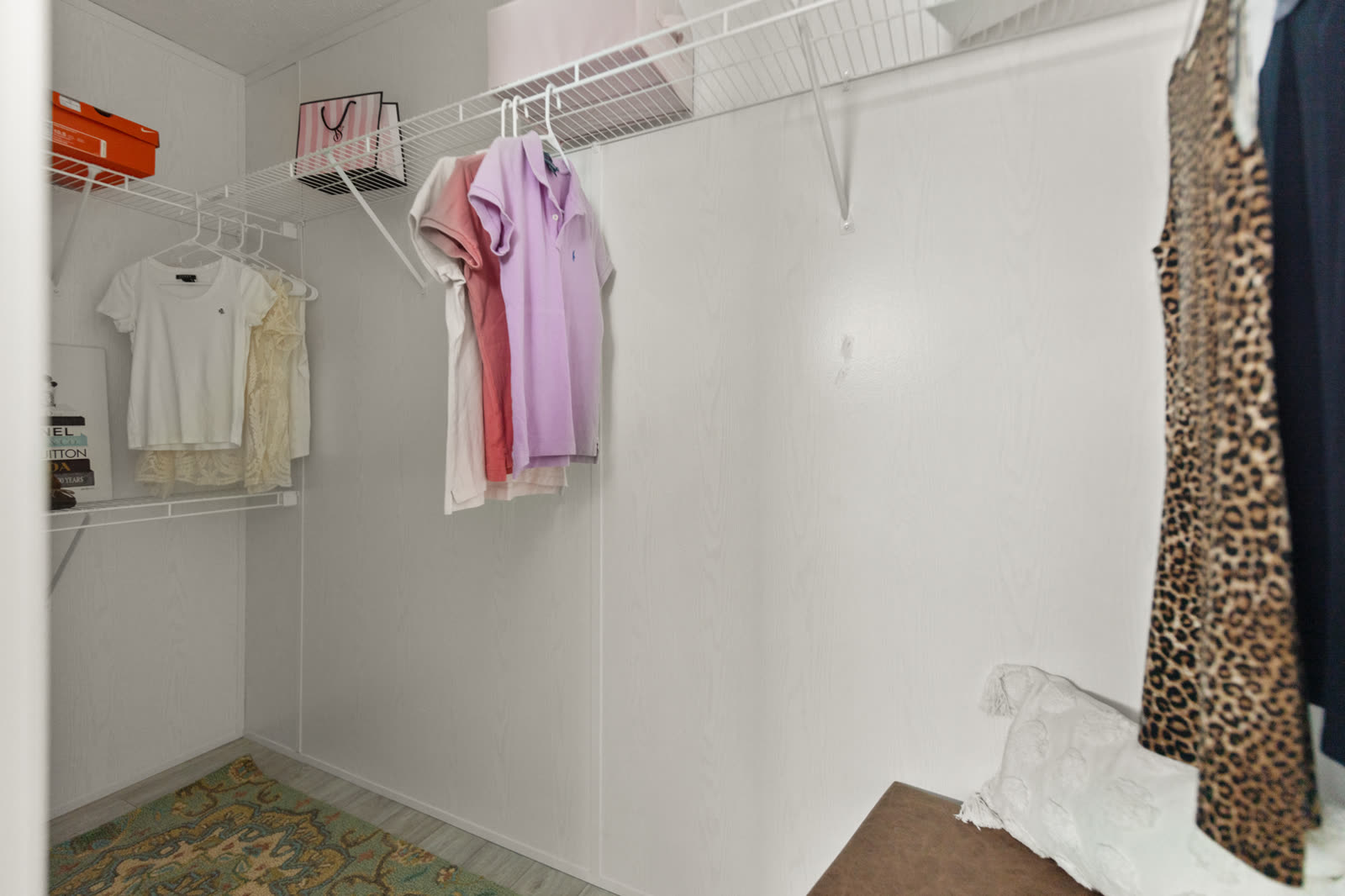 Escape 28443B, photograph 15
