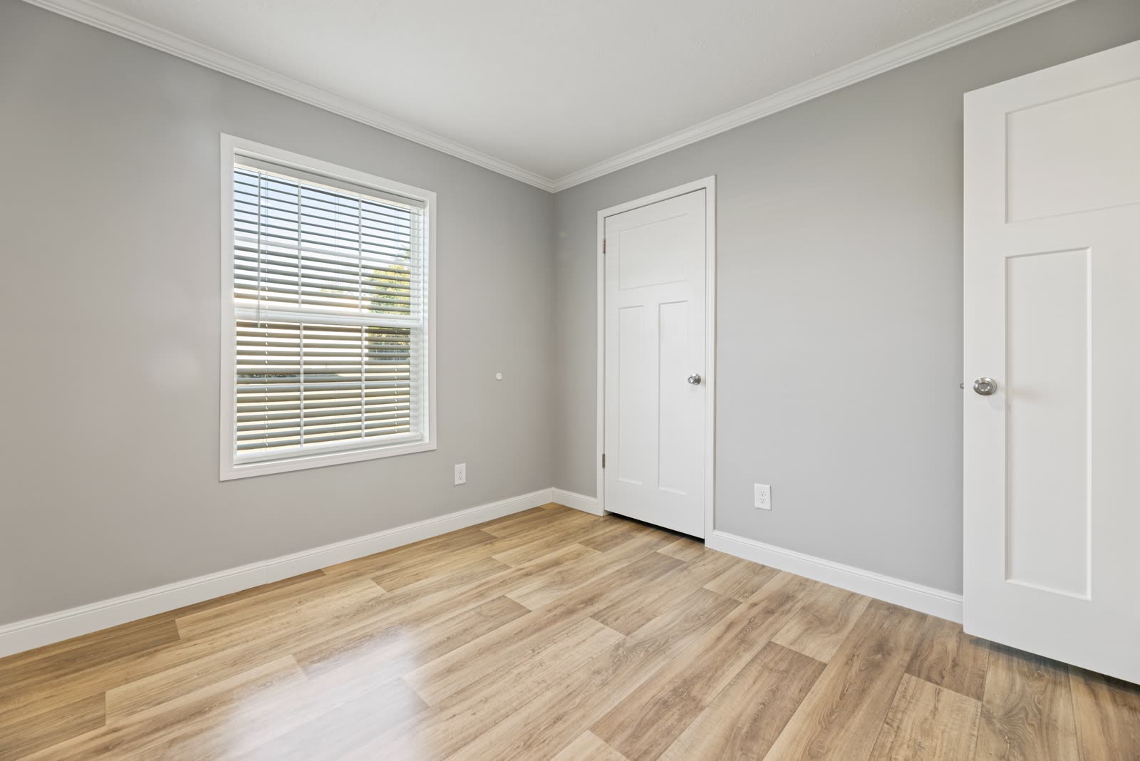 Cumberland Duplex, photograph 23