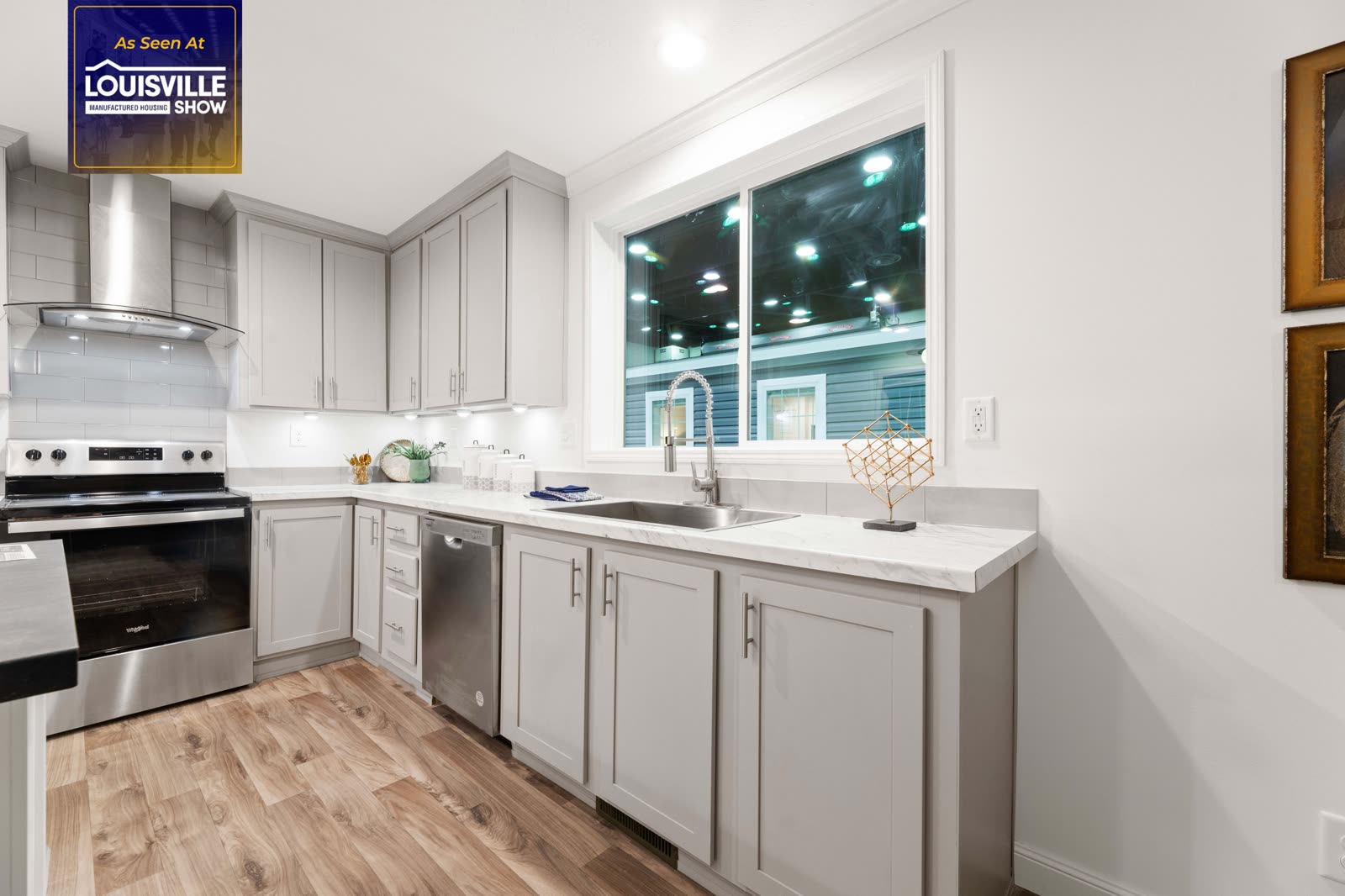Palm Harbor 16763T