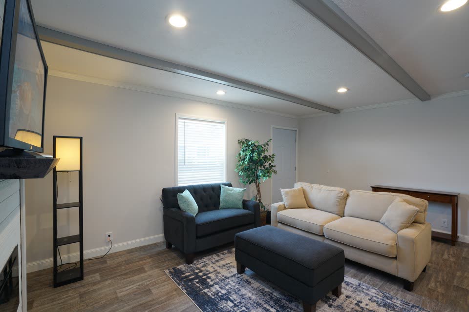 Palm Harbor 28563T