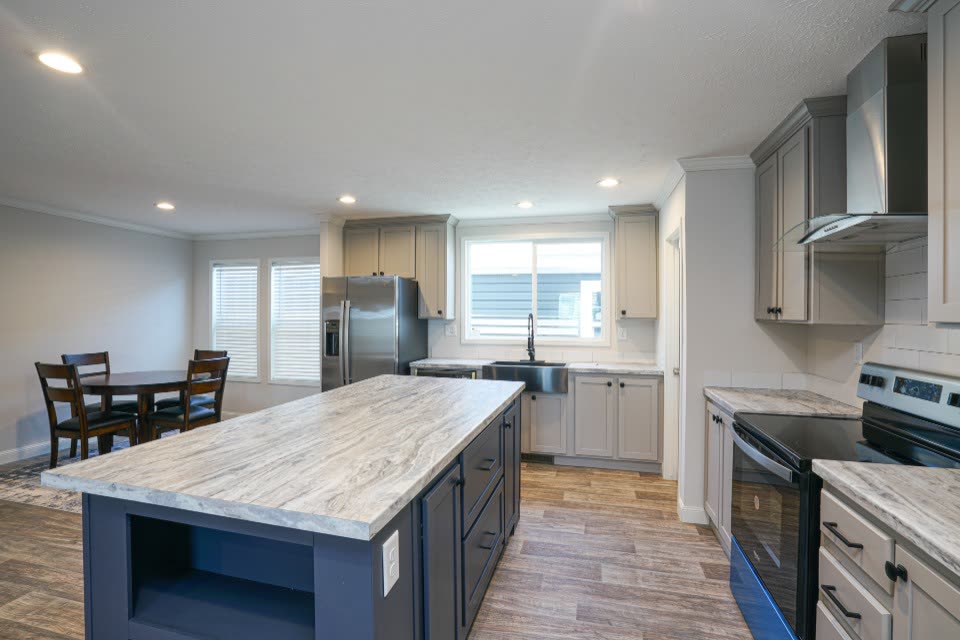 Palm Harbor 28563T