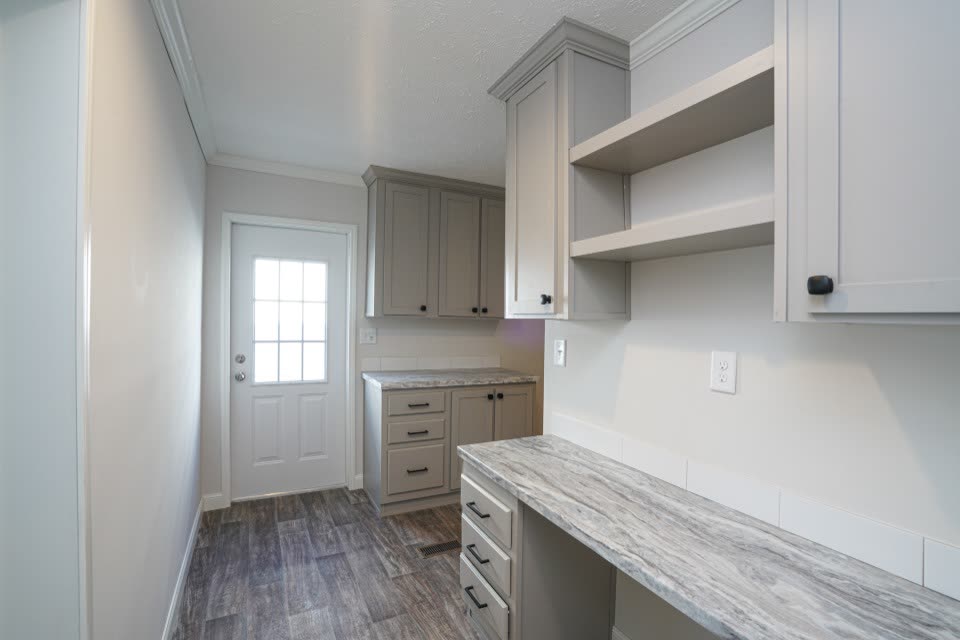 Palm Harbor 28563T, photograph 14